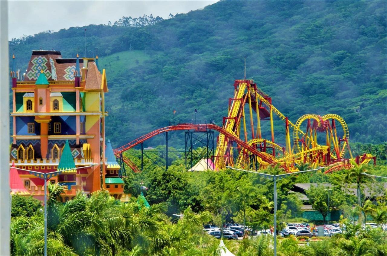 Apto Nantes Com Vista Pro Beto Carrero World Penha  Exteriér fotografie